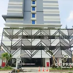 Tranquil And Comfort Studio At De Prima Apartment By Travelio