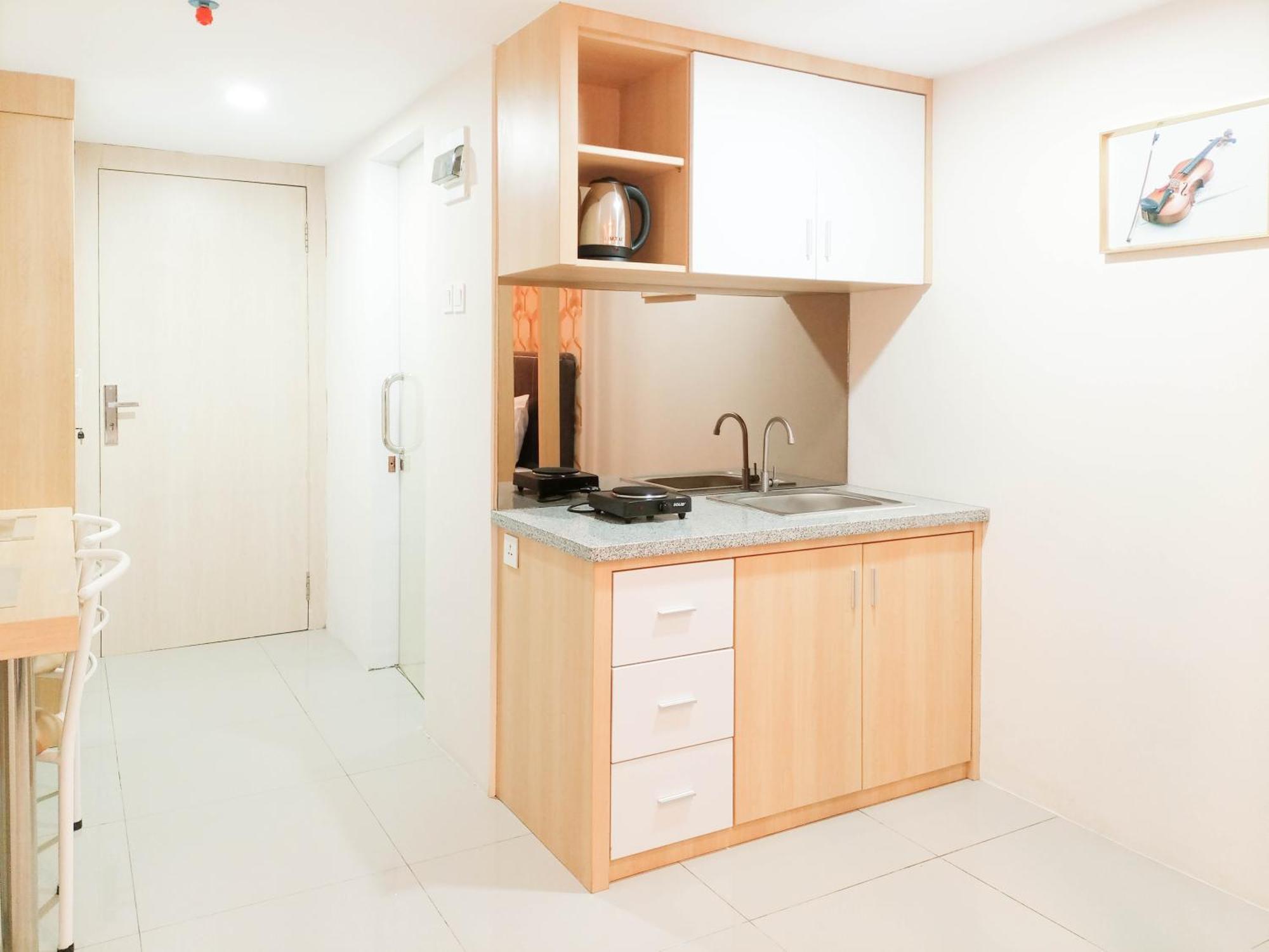 Tranquil And Comfort At De Prima By Travelio Apartemen *